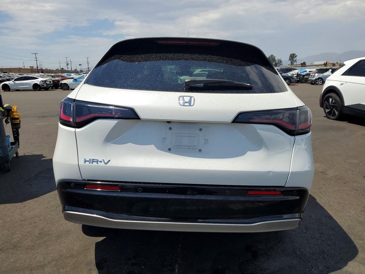 3CZRZ1H74RM718398 · 2024 HONDA HR-V · 6/13