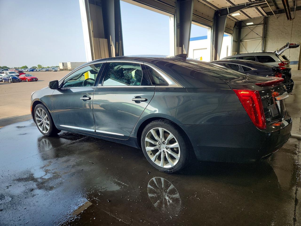 2G61M5S32H9159376 · 2017 CADILLAC XTS · 2/13
