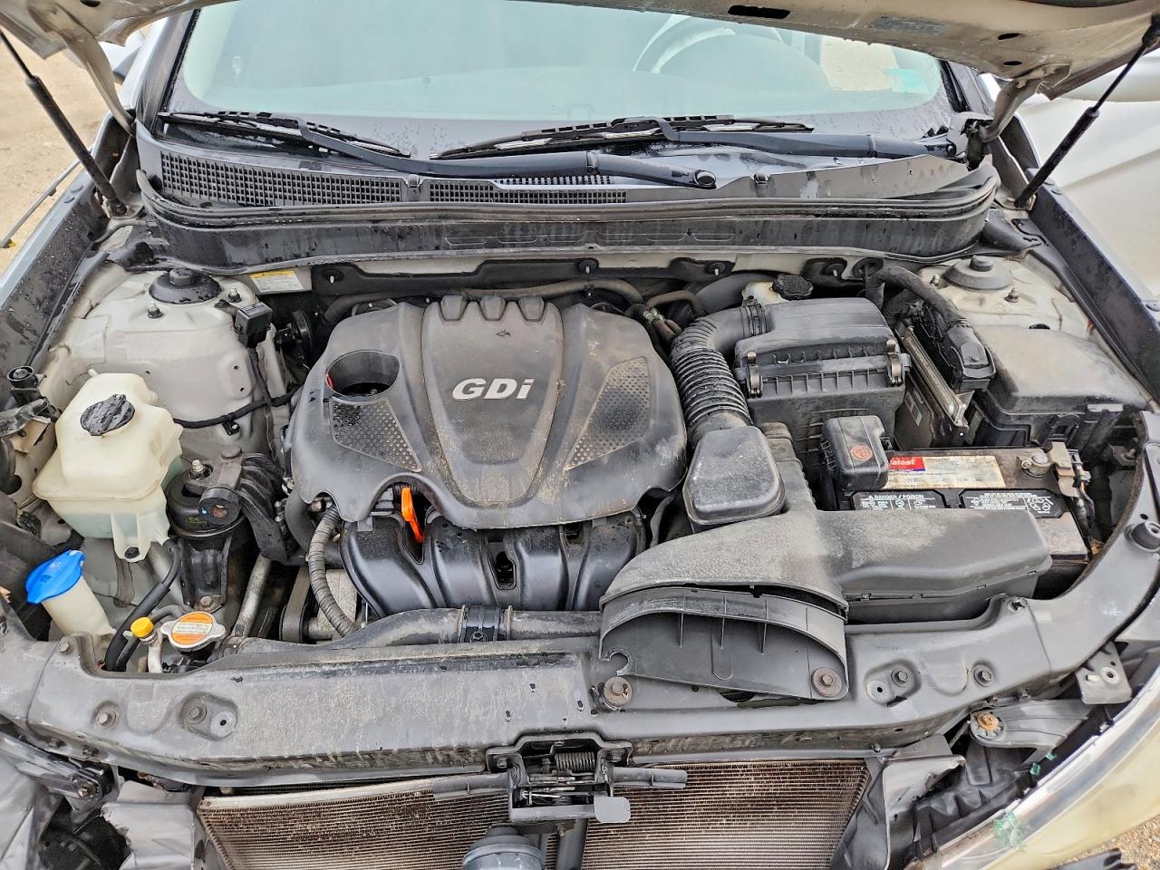 5NPEB4AC1BH224352 · 2011 HYUNDAI SONATA · 11/12