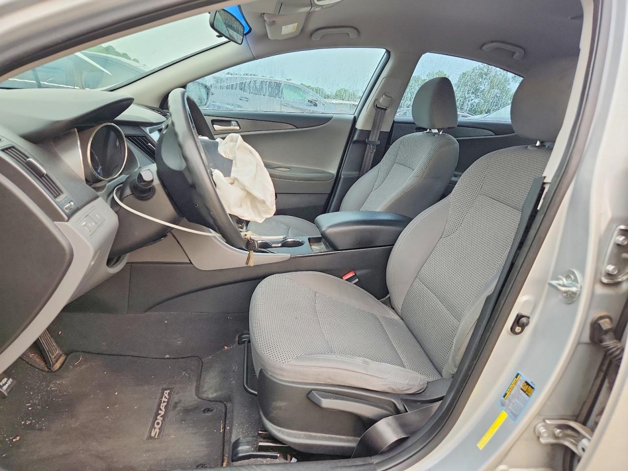 5NPEB4AC1BH224352 · 2011 HYUNDAI SONATA · 7/12