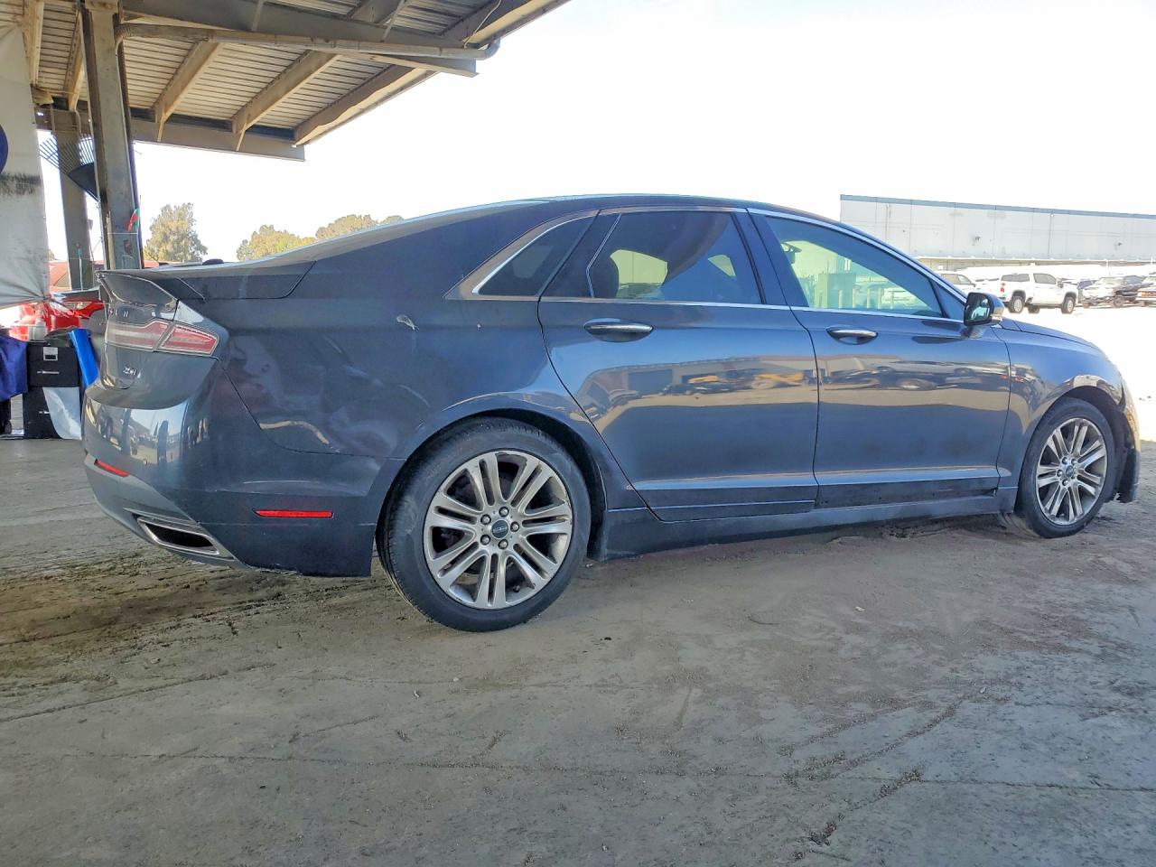 3LN6L2LU3DR817993 · 2013 LINCOLN MKZ · 3/12
