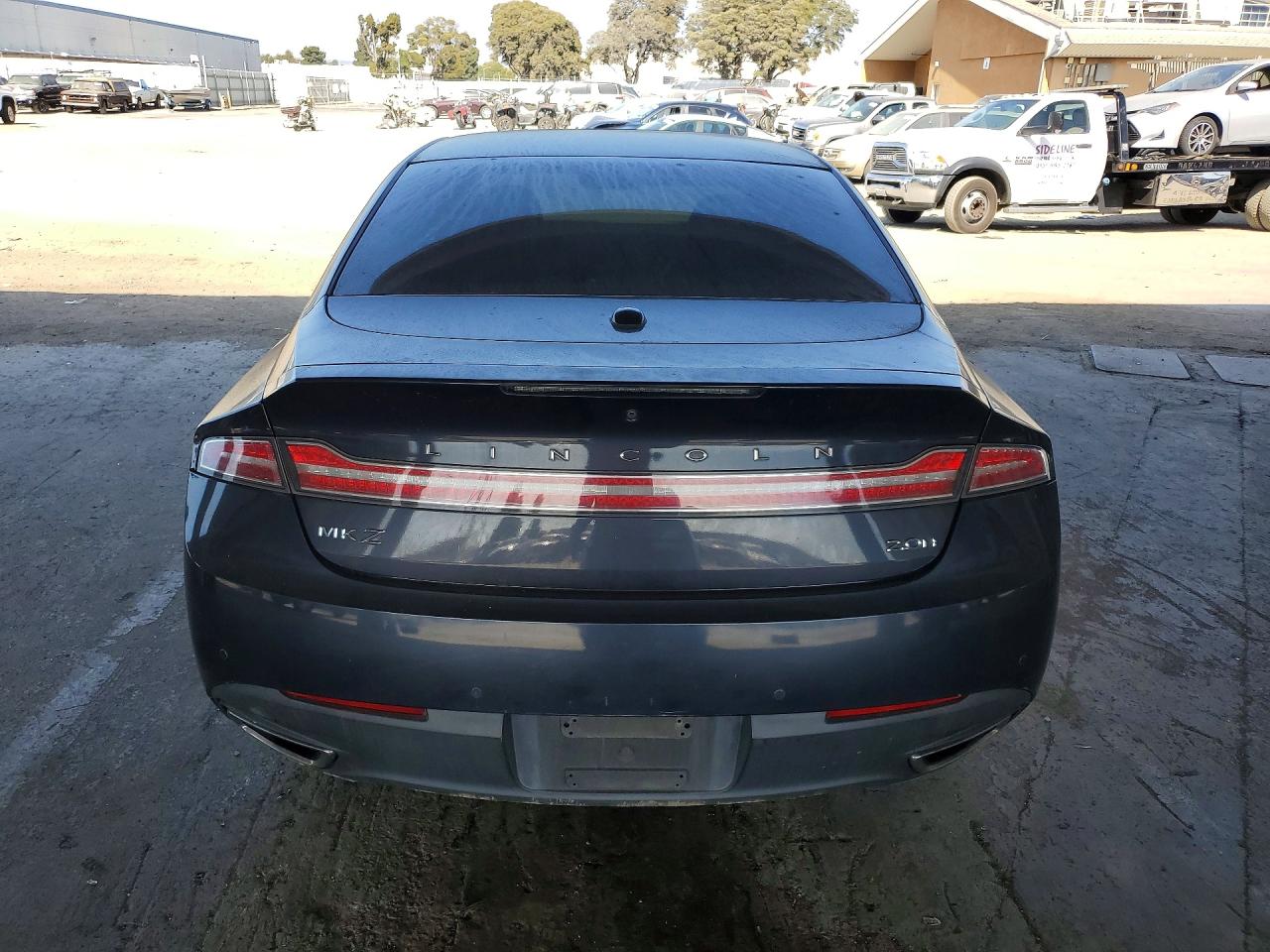 3LN6L2LU3DR817993 · 2013 LINCOLN MKZ · 6/12