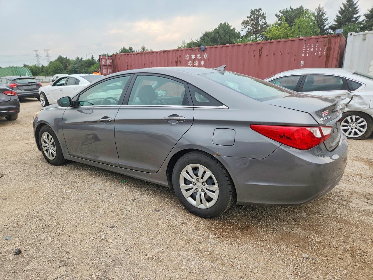 5NPEB4AC9BH029275 · 2011 HYUNDAI SONATA · 2/13