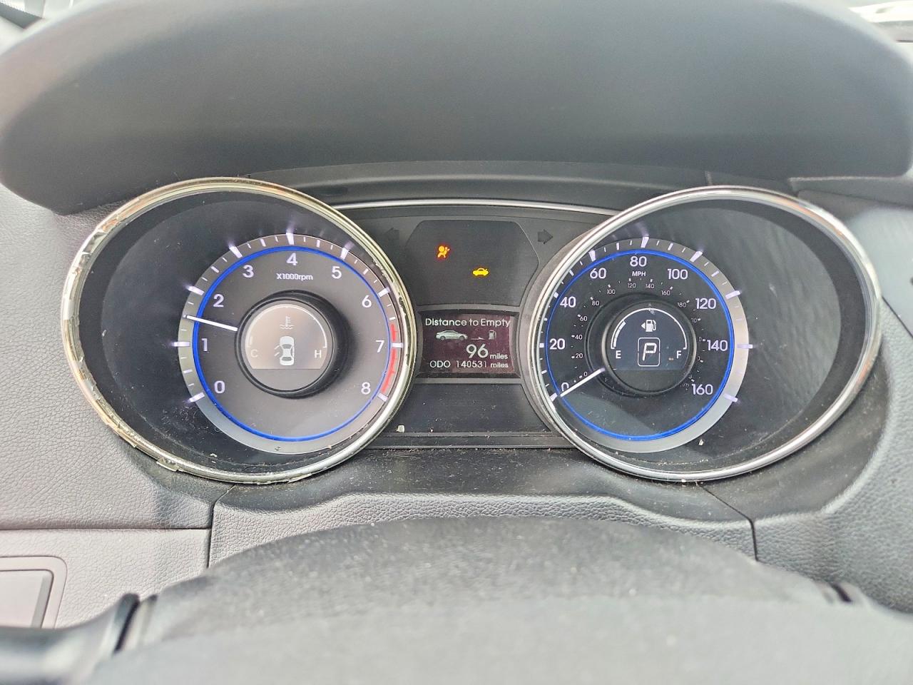 5NPEB4AC9BH029275 · 2011 HYUNDAI SONATA · 9/13