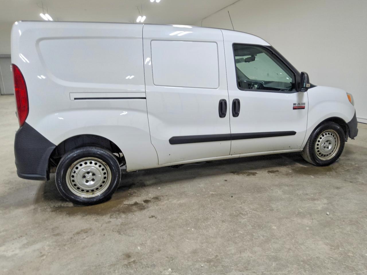 ZFBERFAB7J6L22182 · 2018 RAM PROMASTER CITY · 3/13