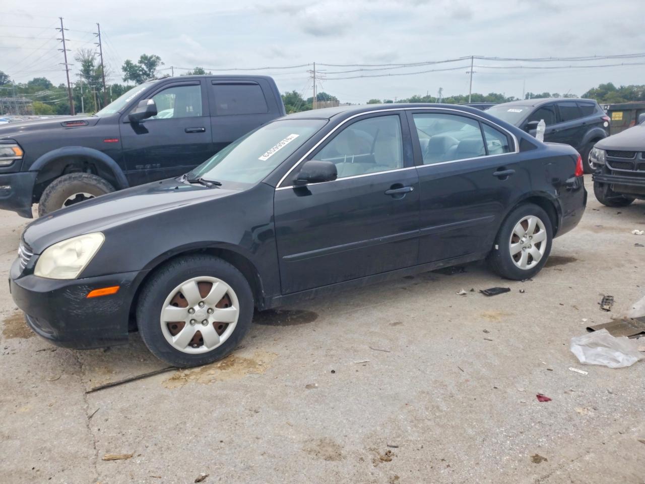 KNAGE123985173685 · 2008 KIA OPTIMA