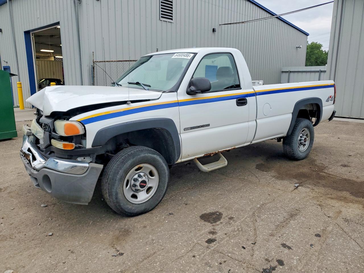 1GTHK24U54E298012 · 2004 GMC SIERRA