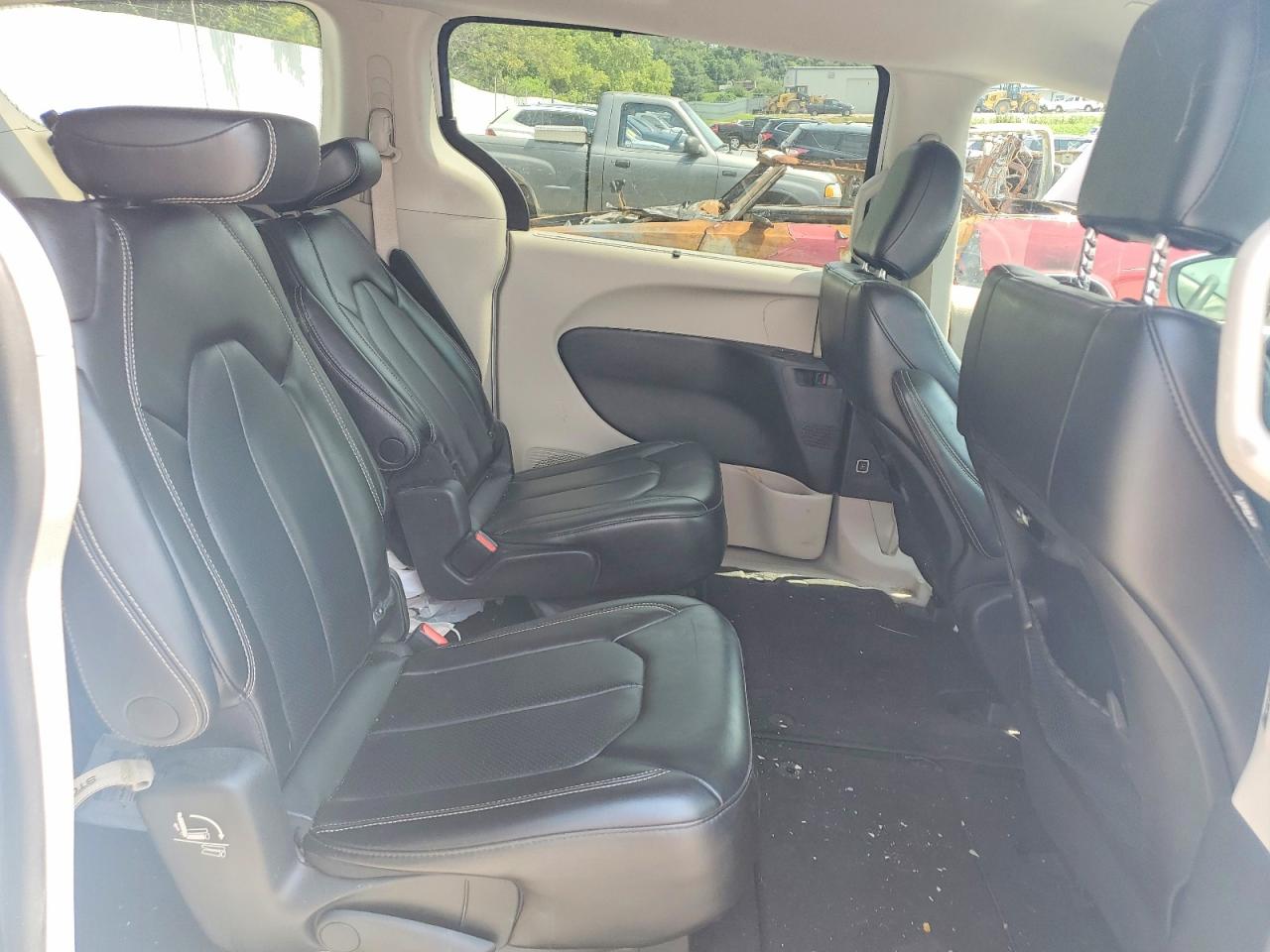 2C4RC1BG3PR532163 · 2023 CHRYSLER PACIFICA · 10/12