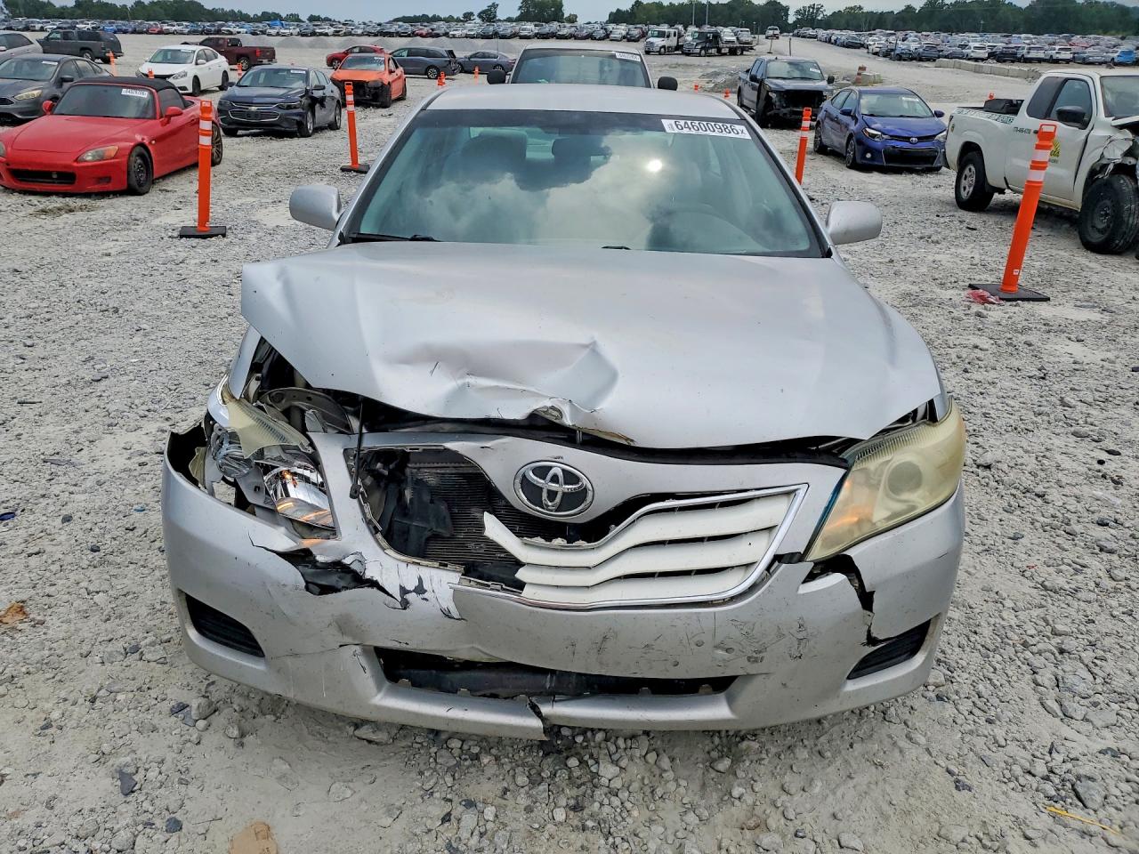 4T1BF3EK6BU710207 · 2011 TOYOTA CAMRY · 5/12