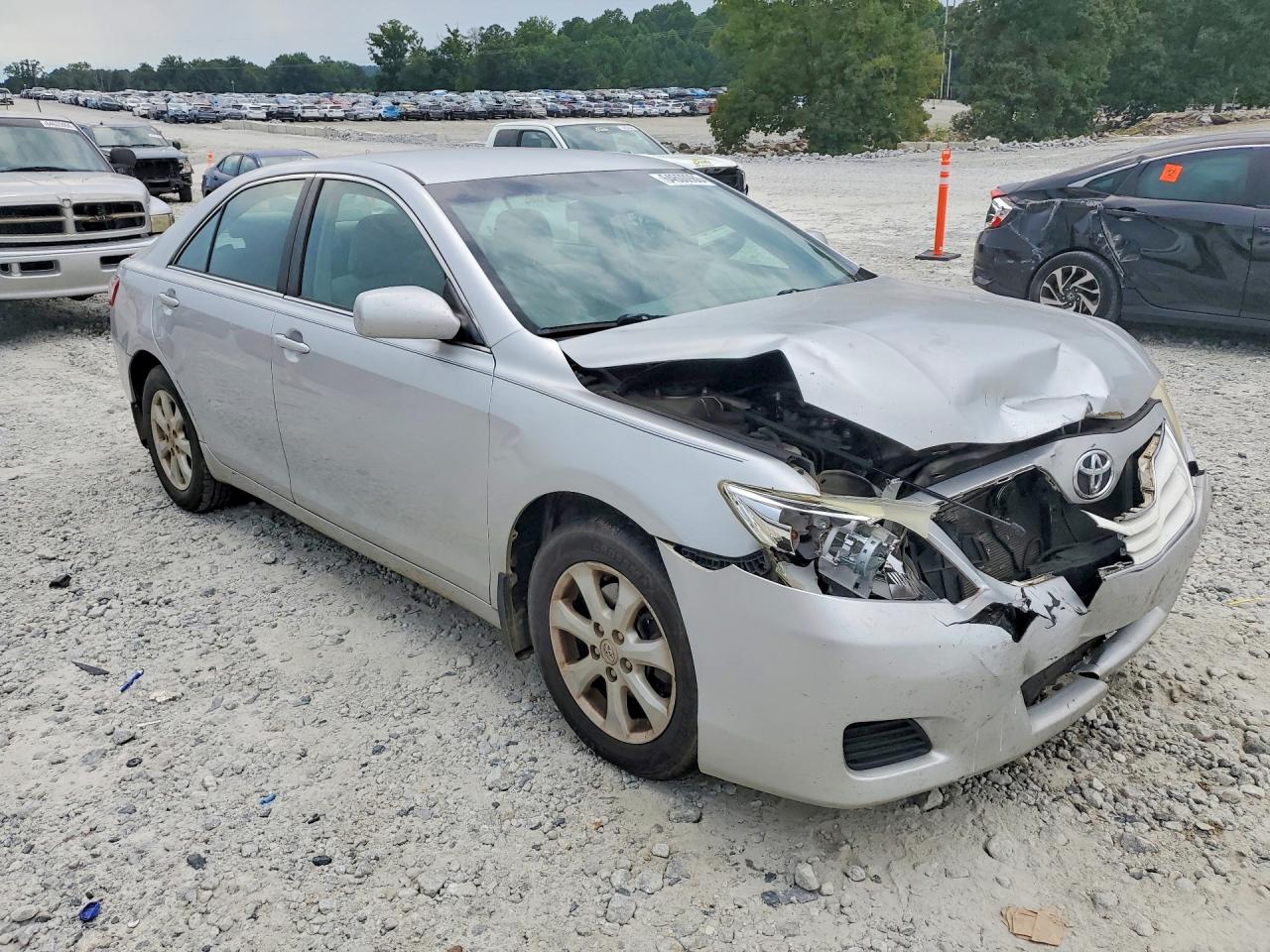 4T1BF3EK6BU710207 · 2011 TOYOTA CAMRY · 4/12