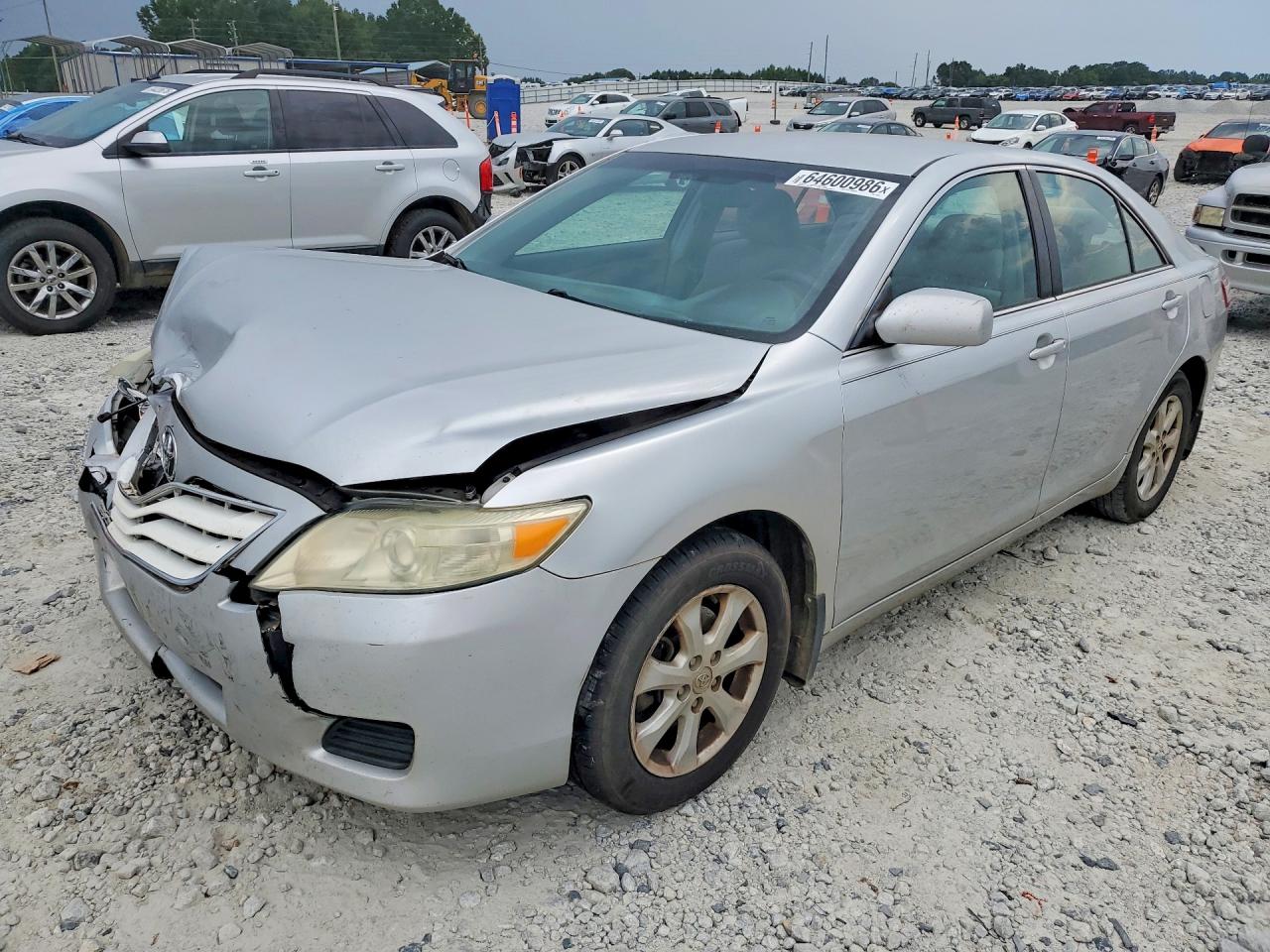 4T1BF3EK6BU710207 · 2011 TOYOTA CAMRY