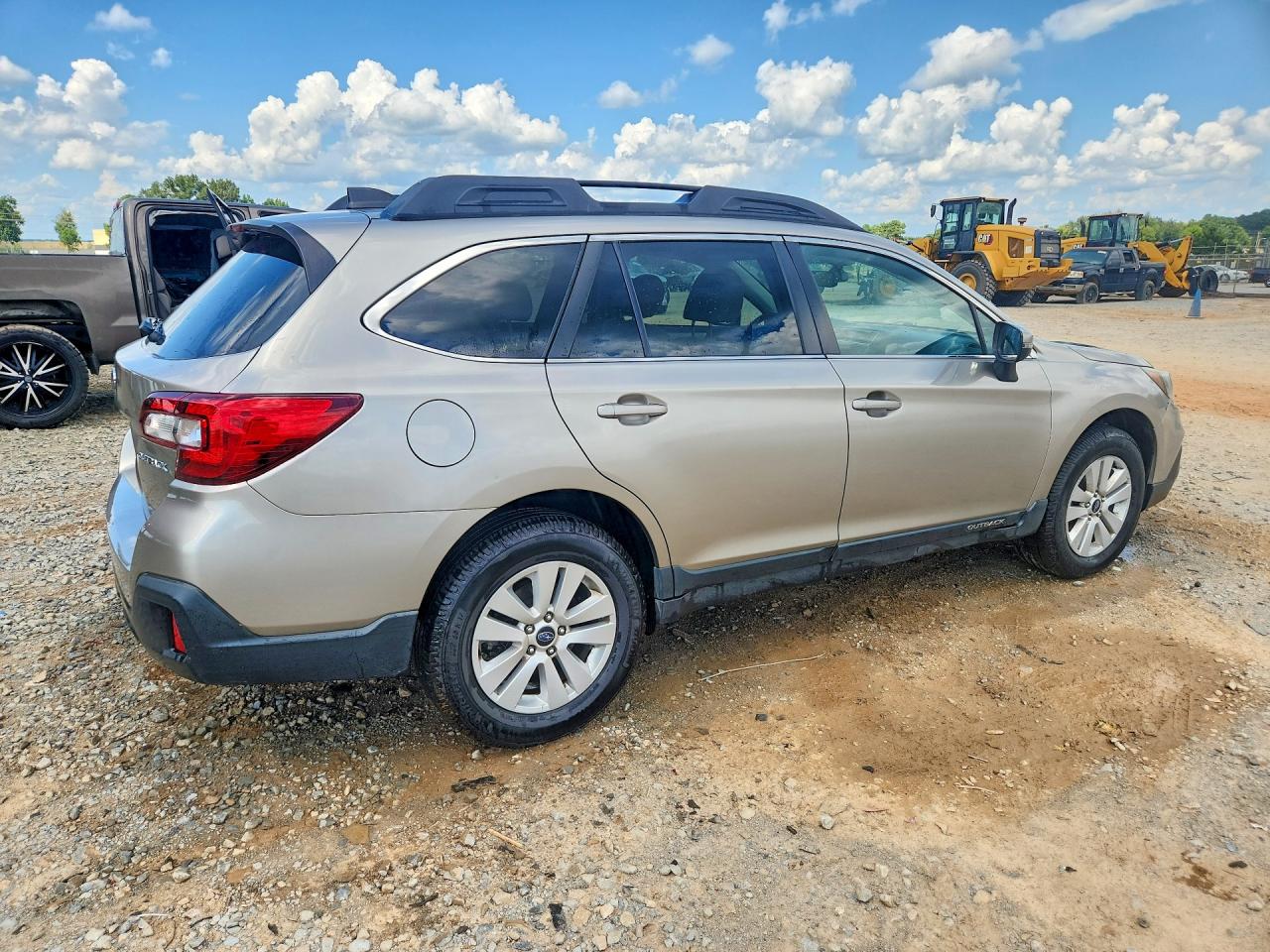 4S4BSAHCXK3268459 · 2019 SUBARU OUTBACK · 3/13