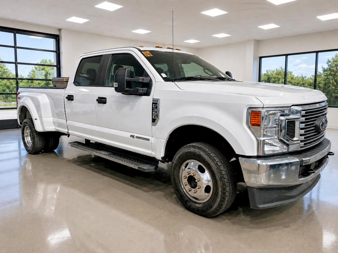1FT8W3BTXLED06320 · 2020 FORD F350