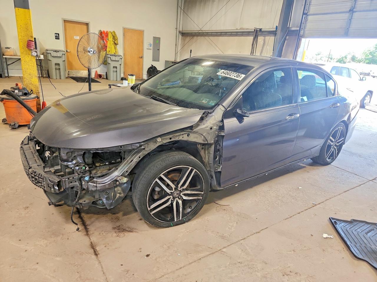 1HGCR2F13HA075085 · 2017 HONDA ACCORD