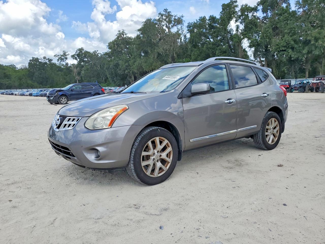 JN8AS5MT7CW262913 · 2012 NISSAN ROGUE
