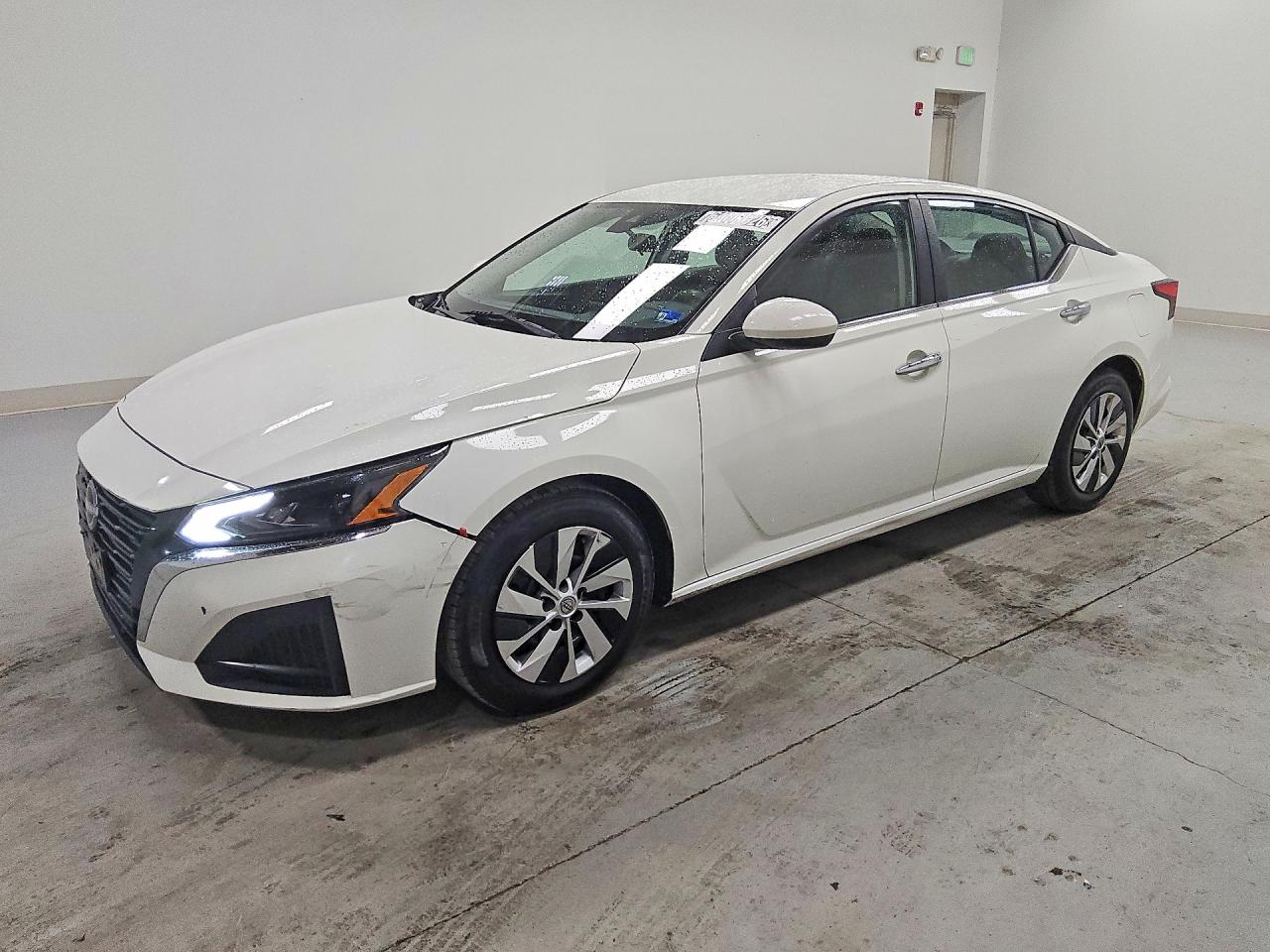 1N4BL4BV8PN315678 · 2023 NISSAN ALTIMA