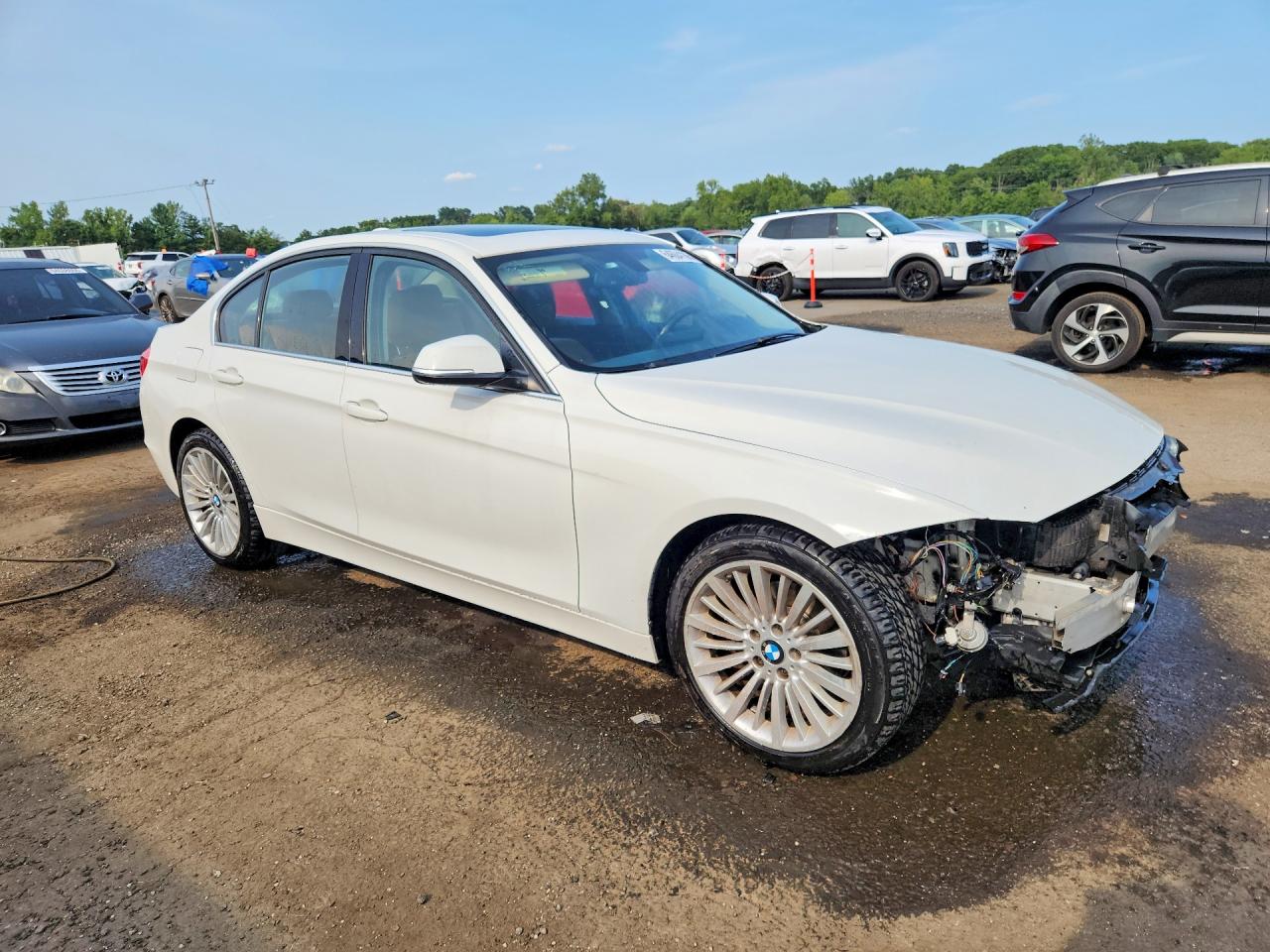 WBA3B3C53DF535033 · 2013 BMW 328 · 4/13