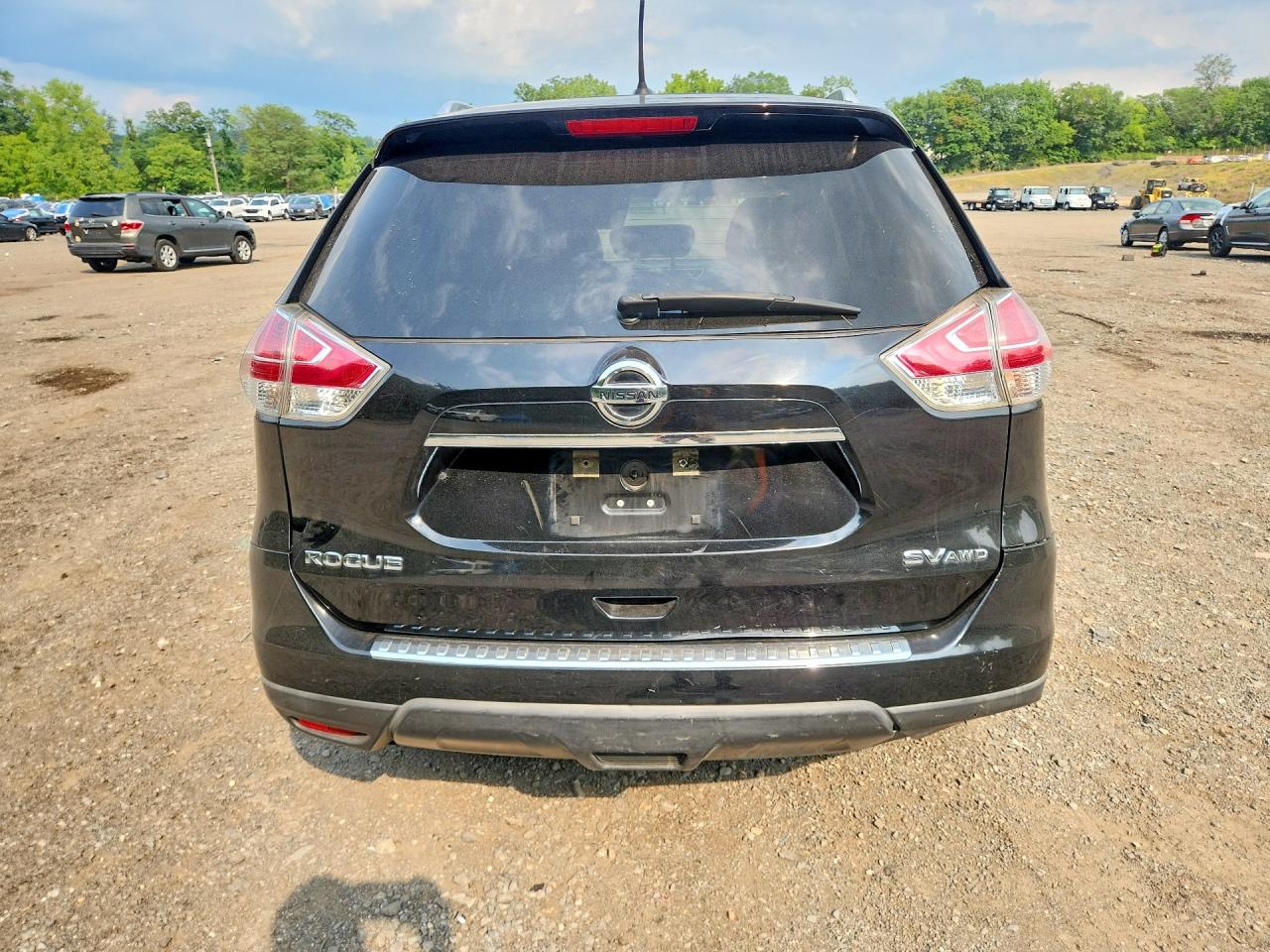KNMAT2MV6FP536884 · 2015 NISSAN ROGUE · 6/13