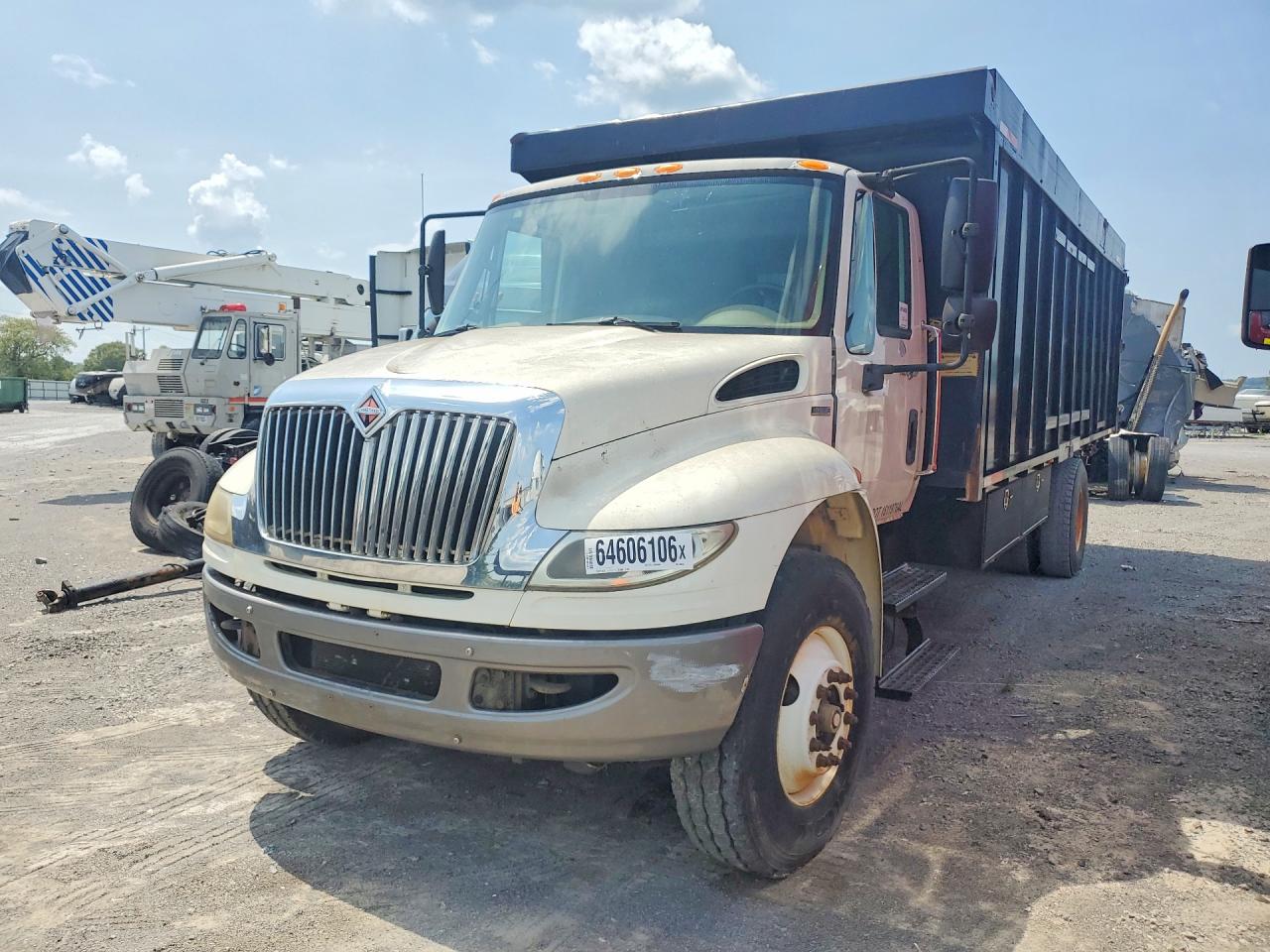 1HTMKAAR4BH389246 · 2011 INTERNATIONAL 4000