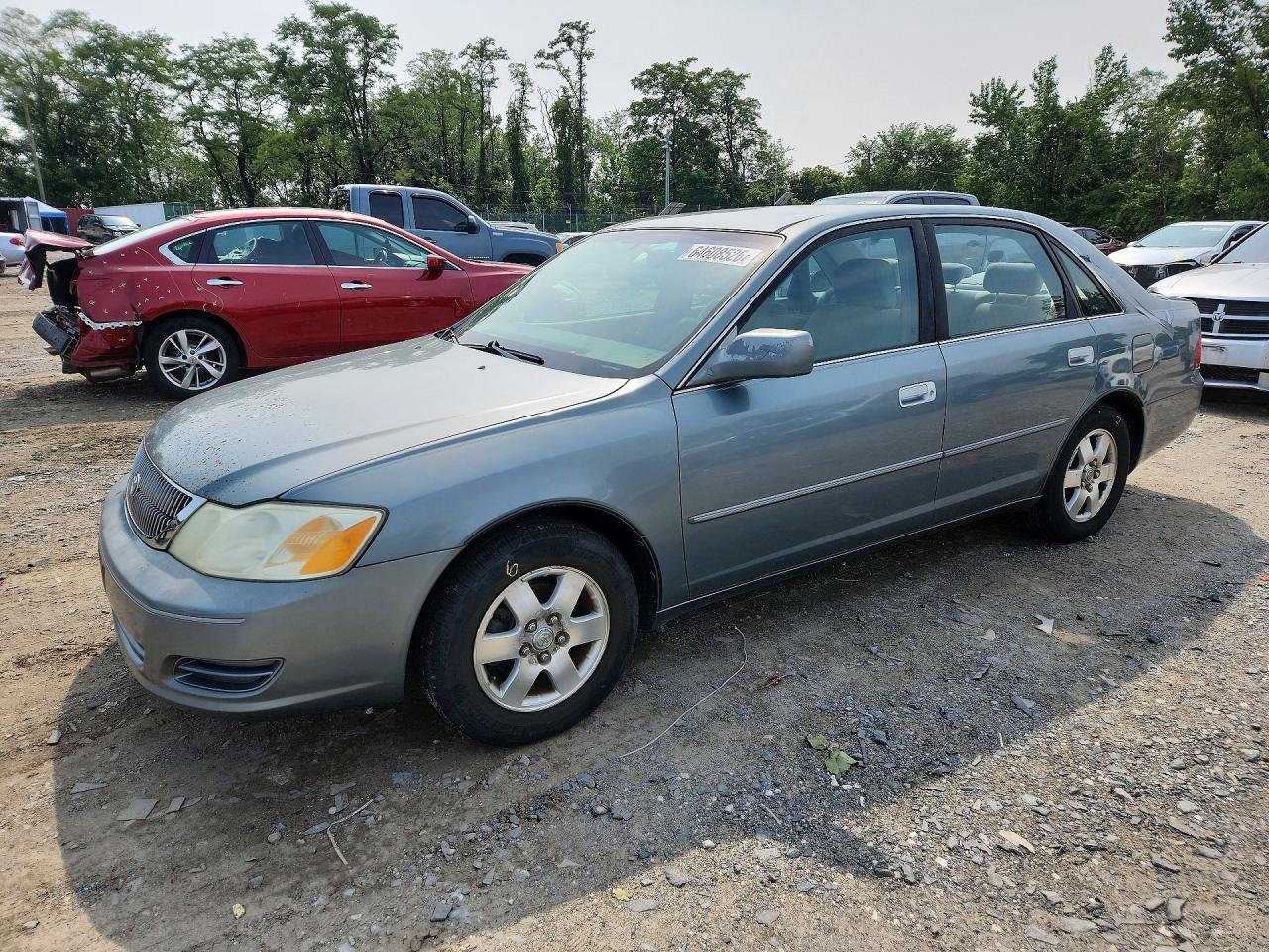 4T1BF28B51U159157 · 2001 TOYOTA AVALON