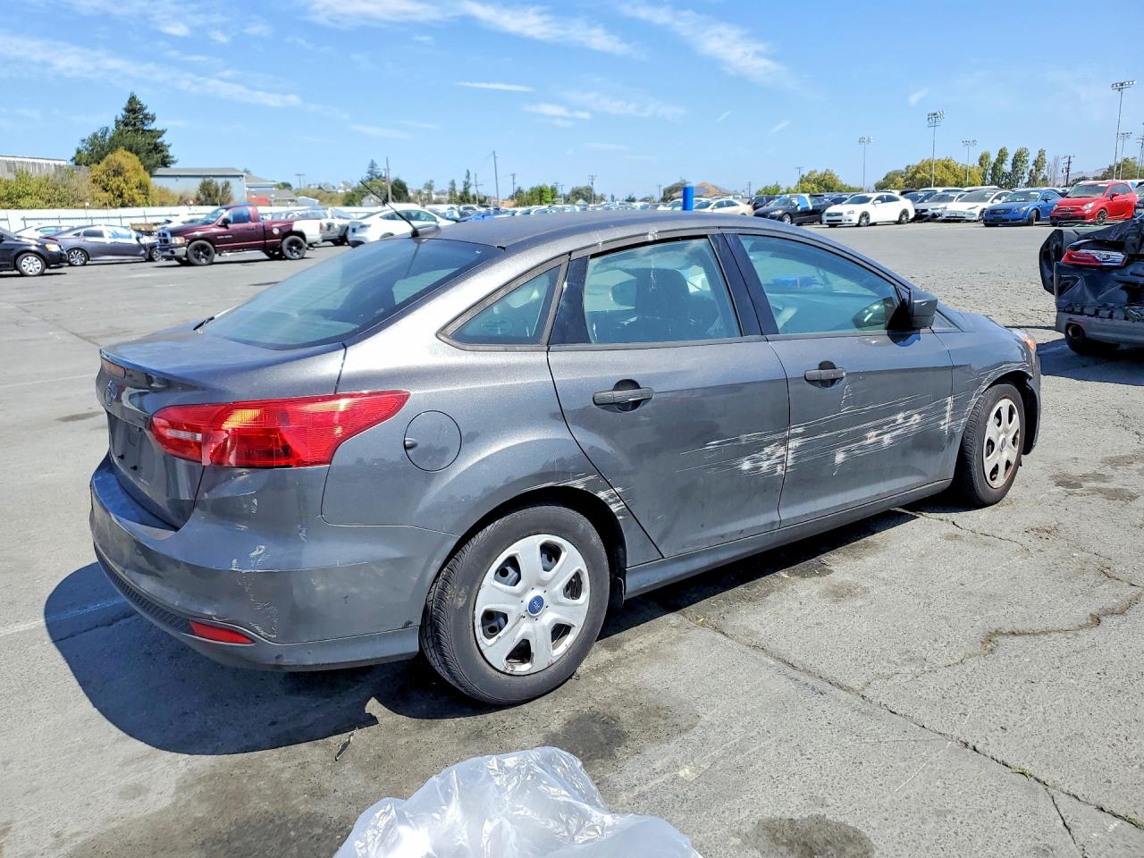 1FADP3E27GL221540 · 2016 FORD FOCUS · 3/12