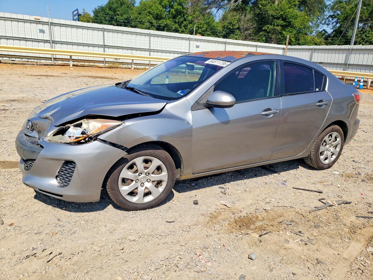 JM1BL1TF2D1824183 · 2013 MAZDA 3