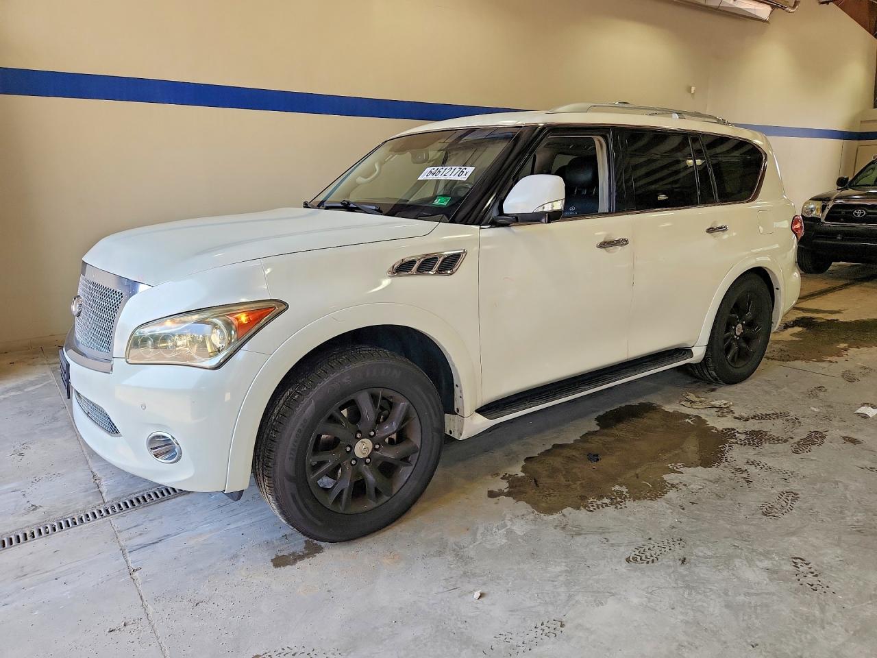 JN8AZ2NE6B9005670 · 2011 INFINITI QX56