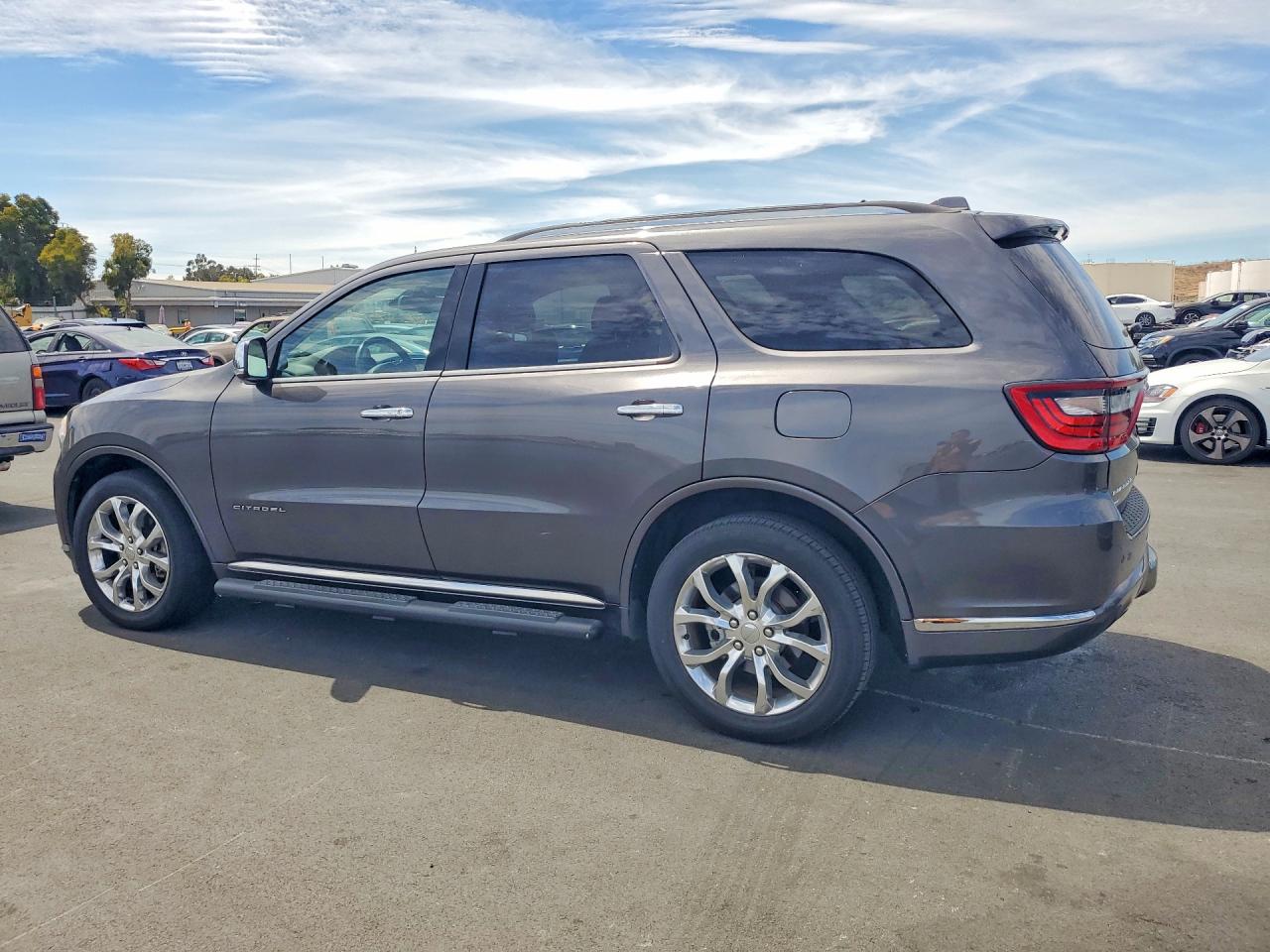 1C4RDJEG0GC346968 · 2016 DODGE DURANGO · 2/13