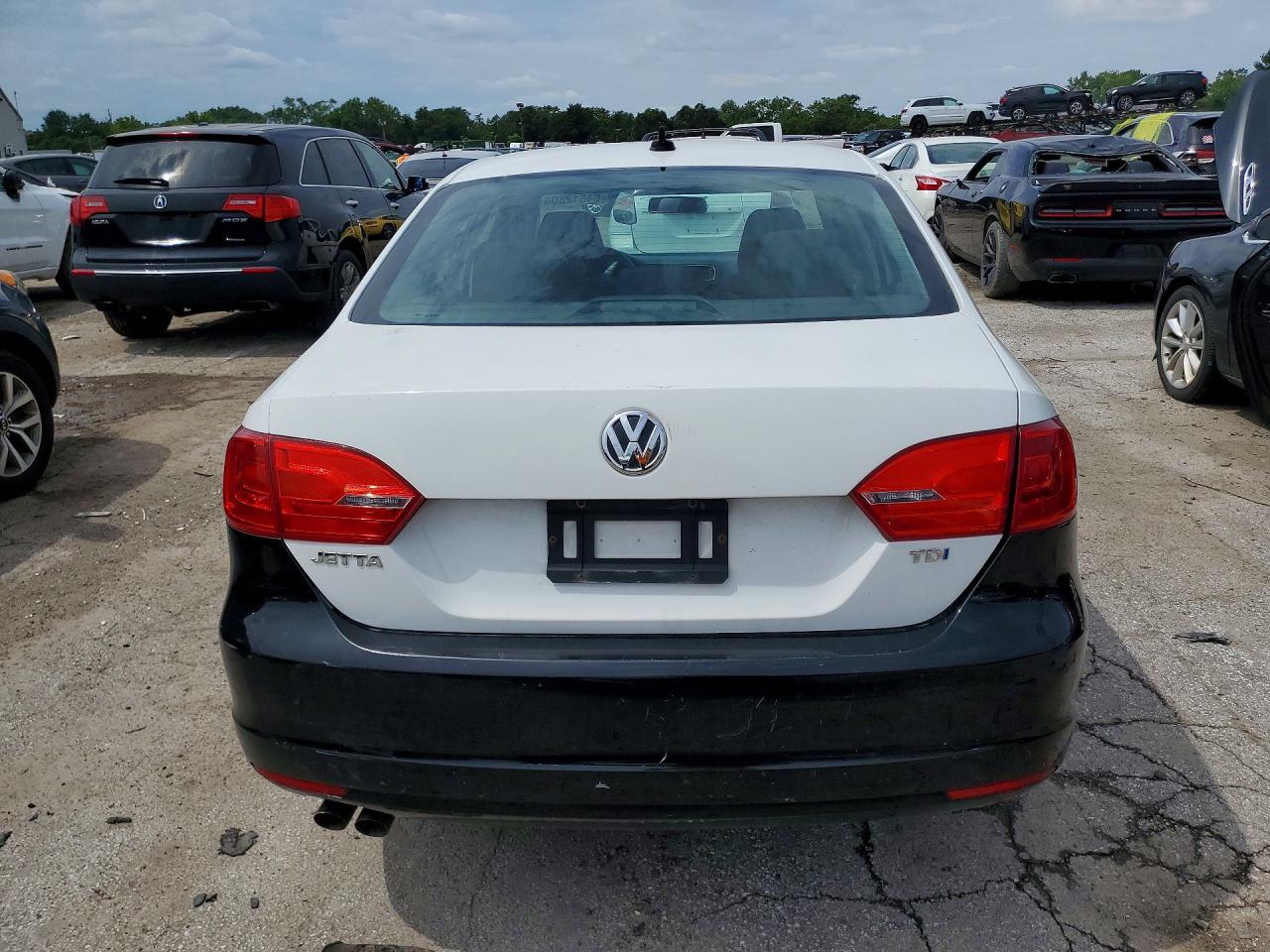 3VW3L7AJ9EM310959 · 2014 VOLKSWAGEN JETTA · 6/12