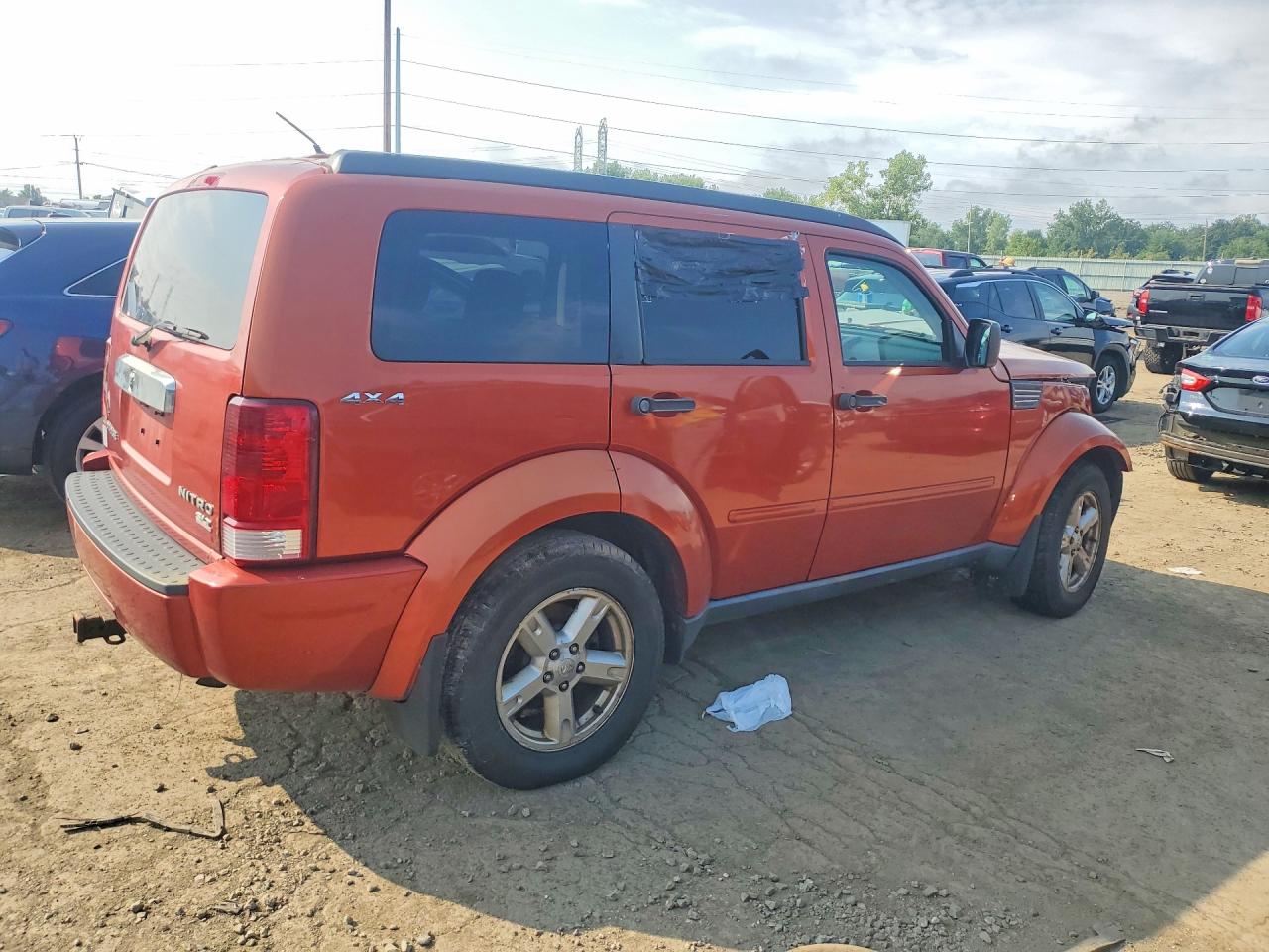 1D8GU58K99W528783 · 2009 DODGE NITRO · 3/13
