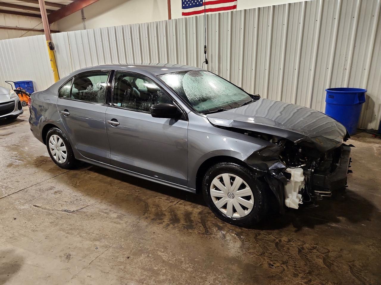3VW267AJ5GM288044 · 2016 VOLKSWAGEN JETTA · 4/13