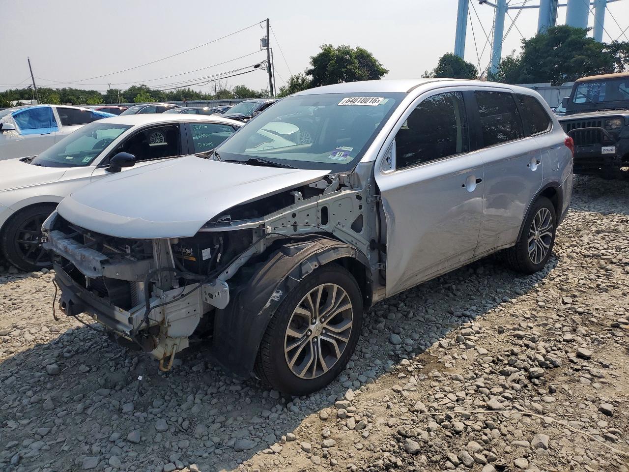 JA4AZ3A31GZ020701 · 2016 MITSUBISHI OUTLANDER