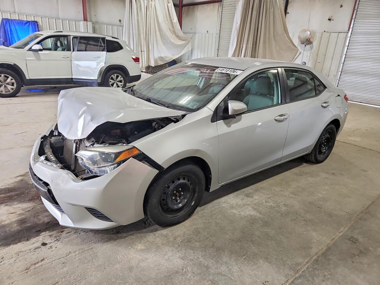 2T1BURHE4FC386051 · 2015 TOYOTA COROLLA