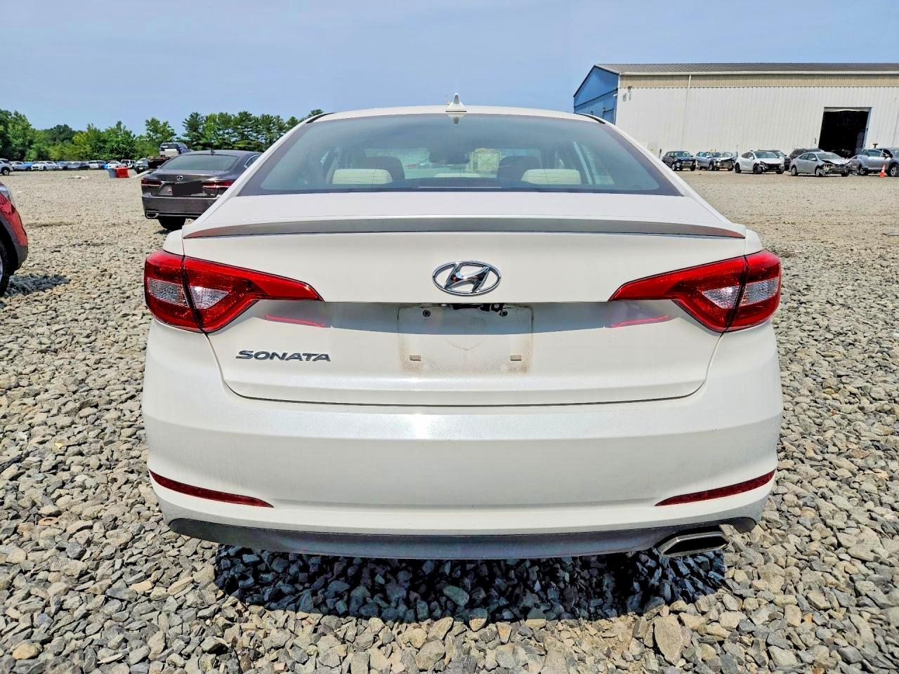 5NPE24AFXFH156181 · 2015 HYUNDAI SONATA · 6/12