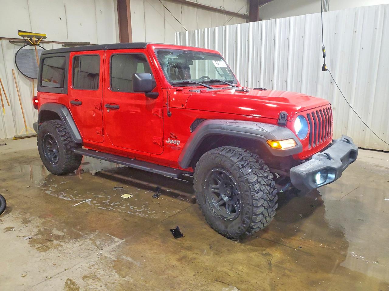 1C4HJXDG3JW287445 · 2018 JEEP WRANGLER UNLIMITED · 4/14
