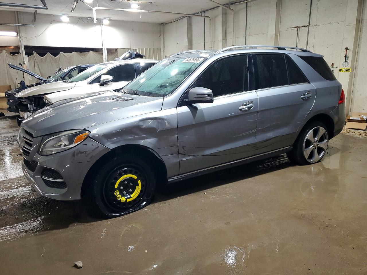 4JGDA5JB3GA659461 · 2016 MERCEDES-BENZ GLE