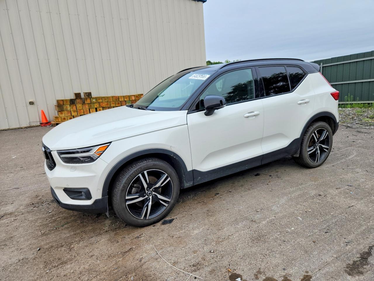 YV4162UM0K2092047 · 2019 VOLVO XC40