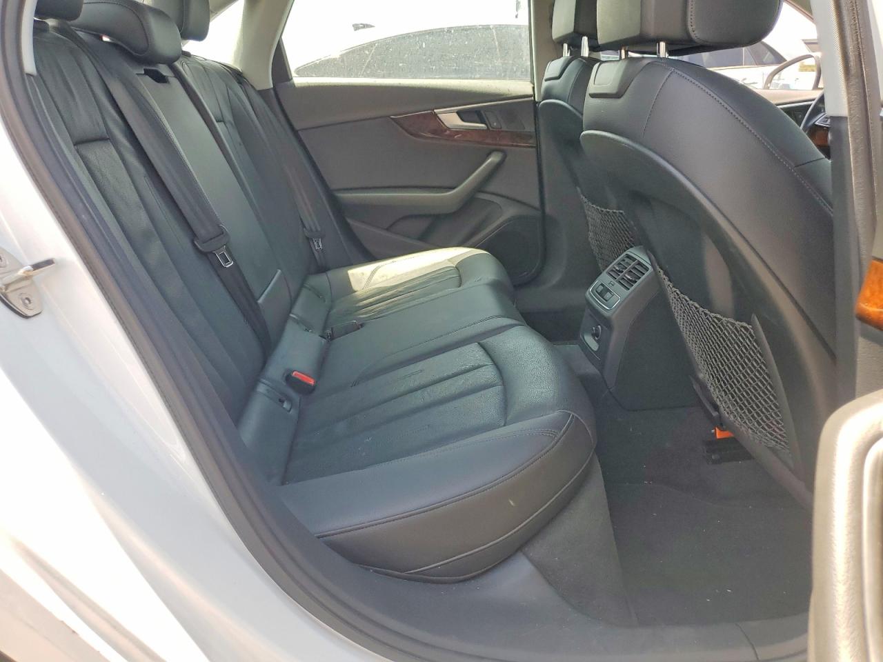 WAUANAF43HN036962 · 2017 AUDI A4 · 10/12