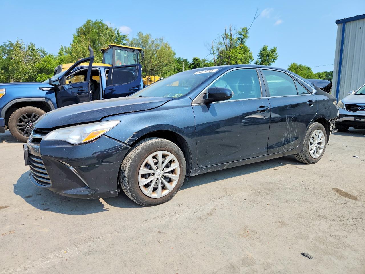 4T1BF1FK9HU363113 · 2017 TOYOTA CAMRY