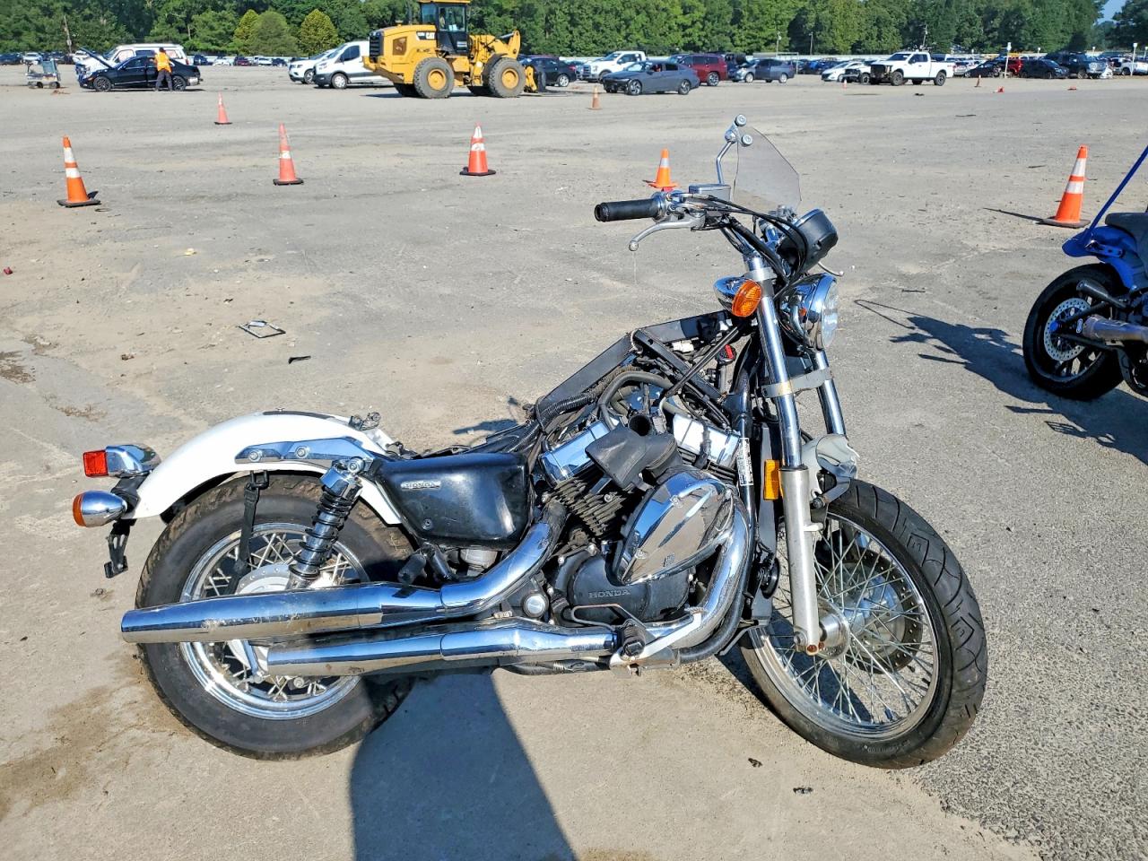 2010 HONDA VT750