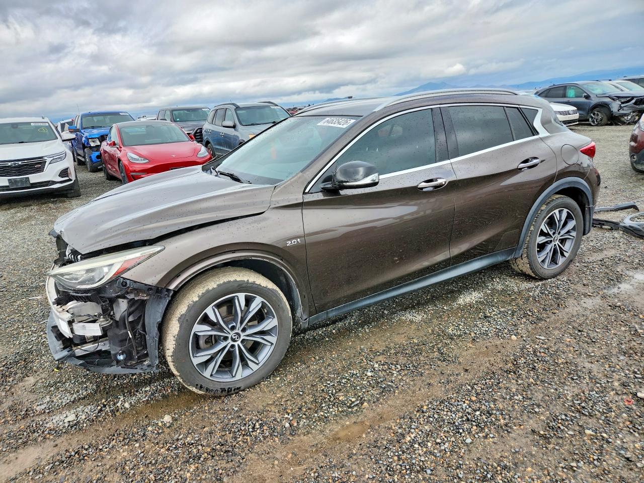 SJKCH5CR3HA020761 · 2017 INFINITI QX30
