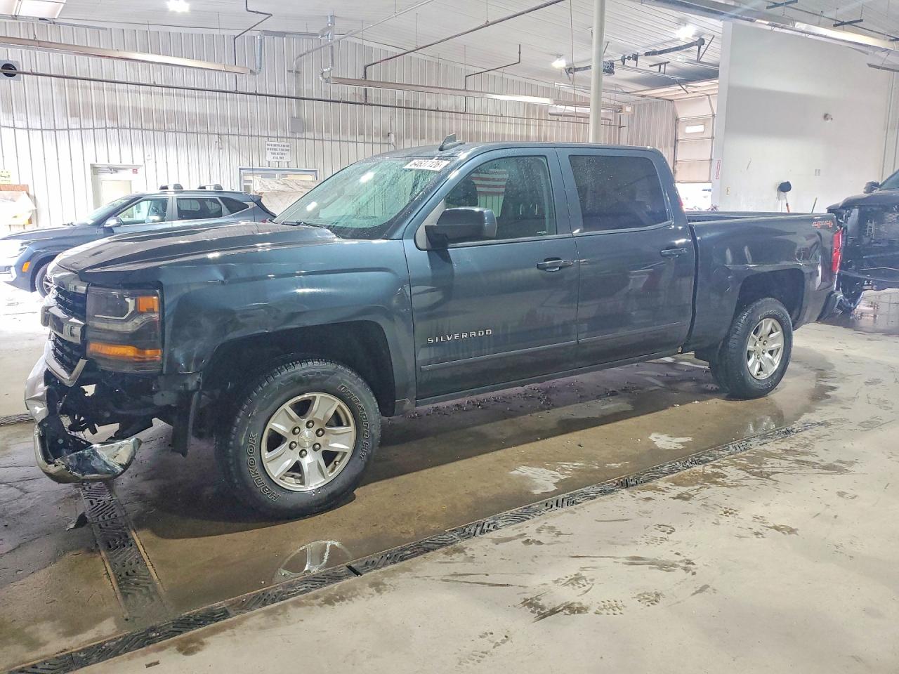 3GCUKREH8HG331236 · 2017 CHEVROLET SILVERADO