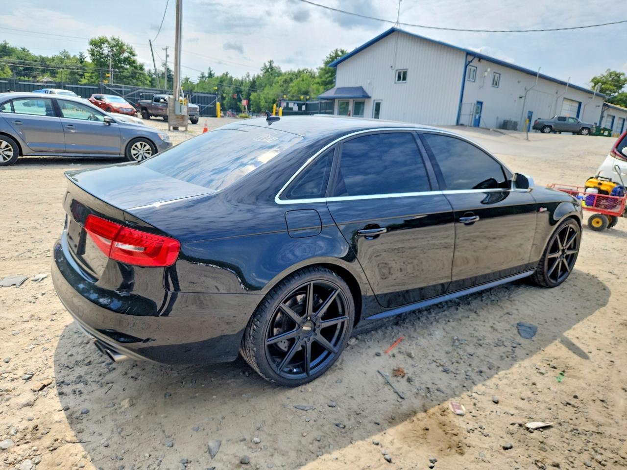 WAUDGAFL7GA001135 · 2016 AUDI S4 · 3/12