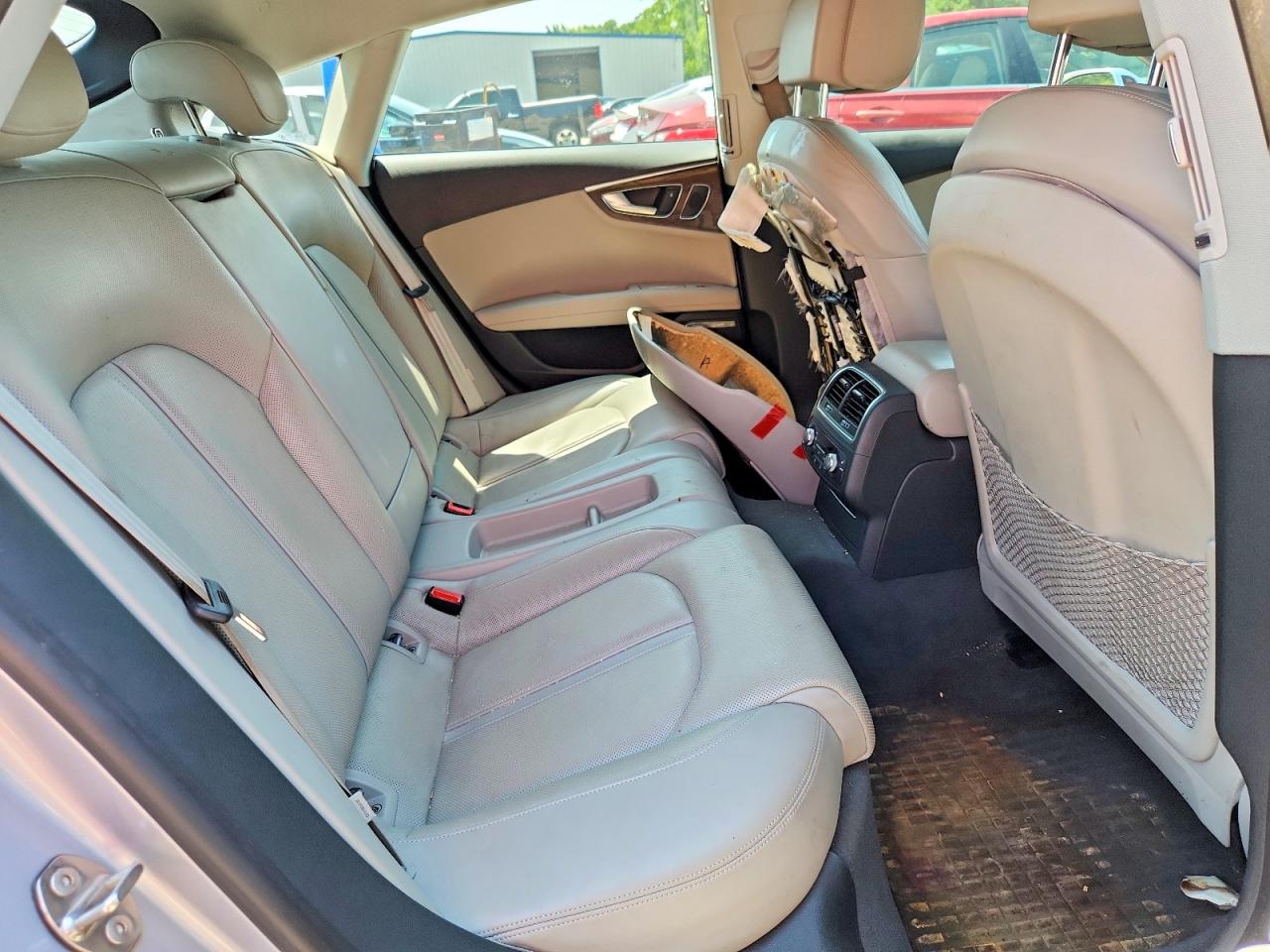 WAUW2BFC8GN020282 · 2016 AUDI S7 · 10/12