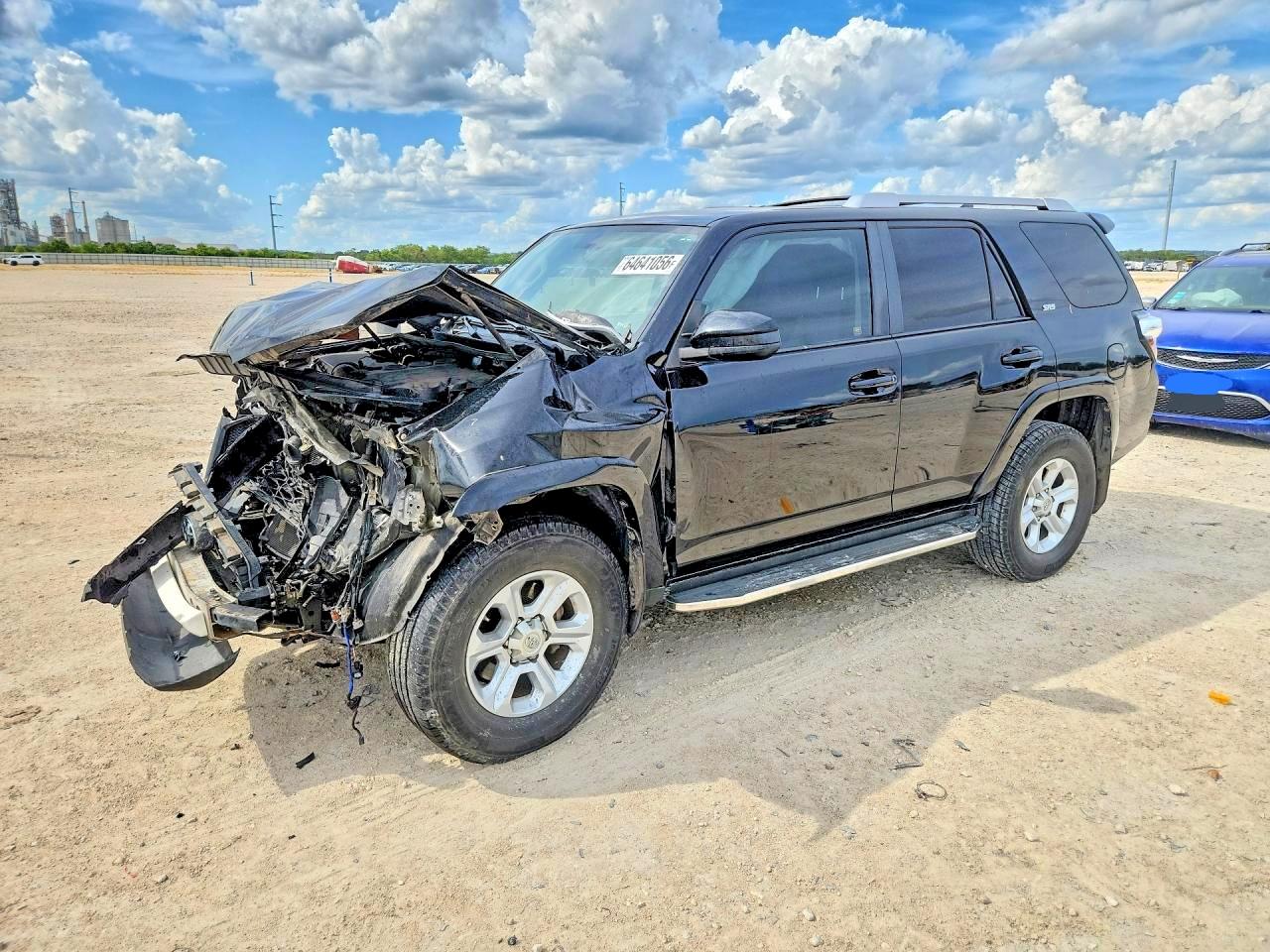 JTEZU5JR4H5148068 · 2017 TOYOTA 4RUNNER