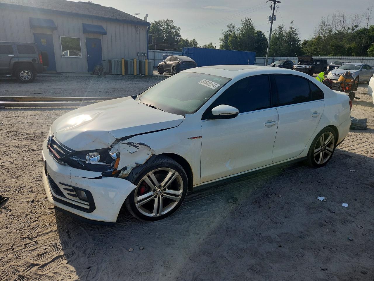 3VW5T7AJ7HM359557 · 2017 VOLKSWAGEN JETTA