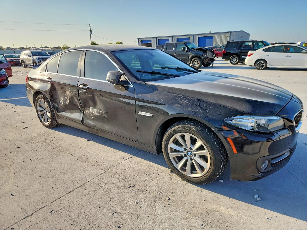 WBA5A5C53GG351538 · 2016 BMW 528 · 4/12