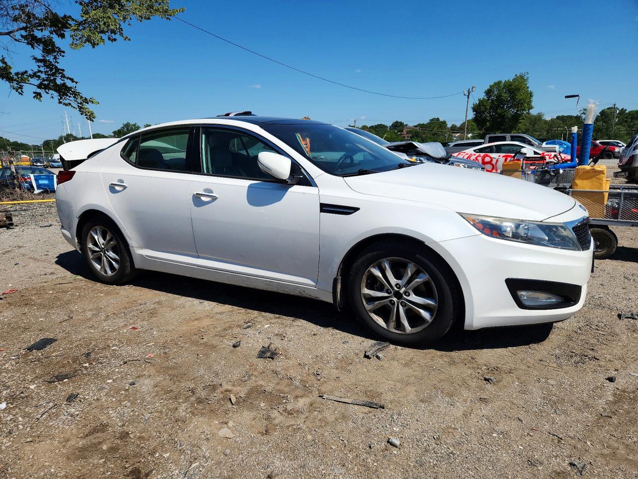 KNAGN4A74B5120910 · 2011 KIA OPTIMA · 4/12