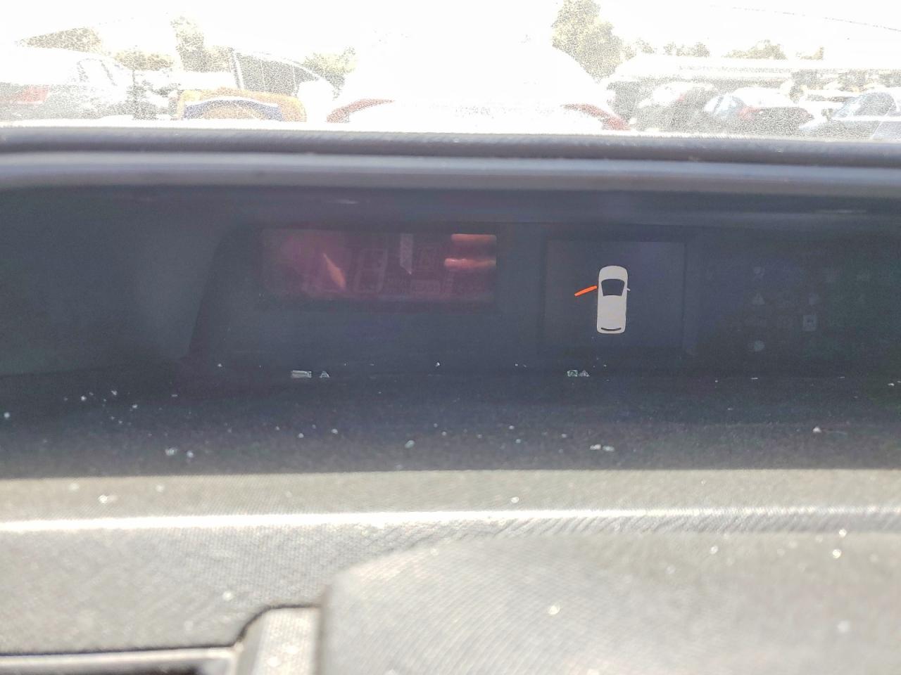JTDKDTB3XF1582097 · 2015 TOYOTA PRIUS C · 9/12