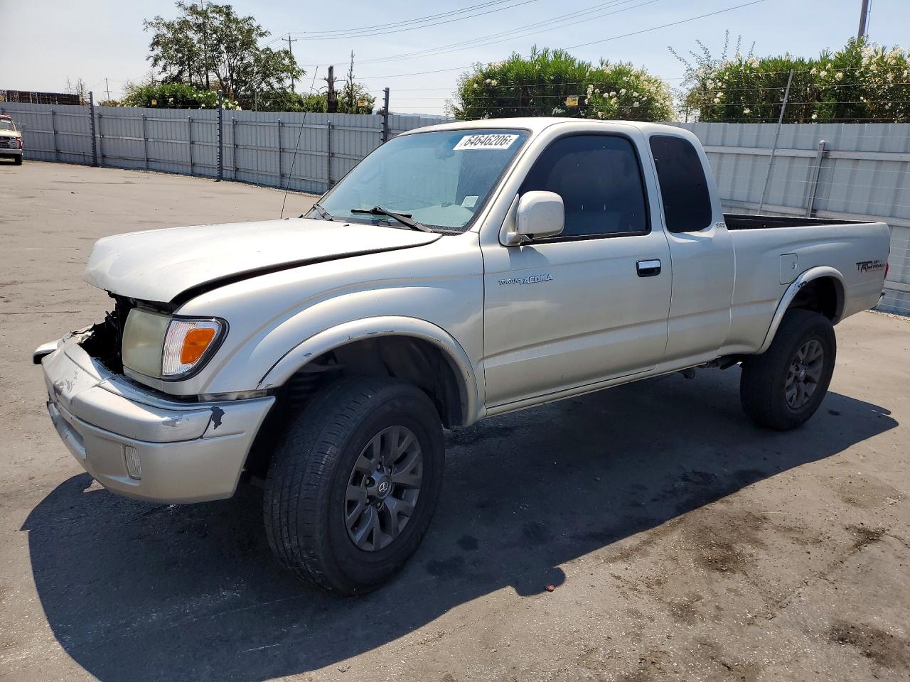 5TESN92N7YZ700407 · 2000 TOYOTA TACOMA